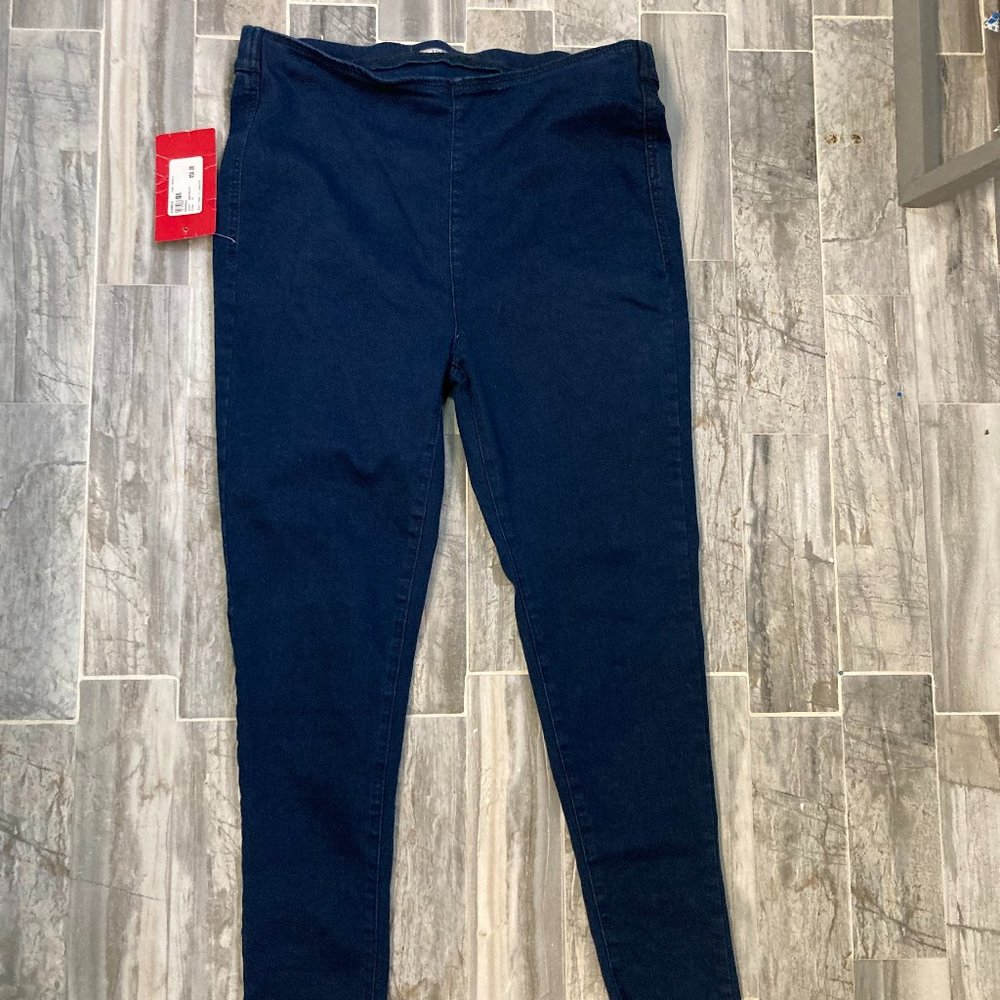 Free People Leggings/Stretch Jean
